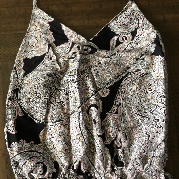 paisley banana republic romper ! - Picture 2 of 3